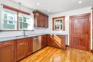 58 Alpine St, Arlington, MA 02474 - Photo 4