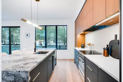 129 Withington Rd #129, Newton, MA 02460 - Photo 8