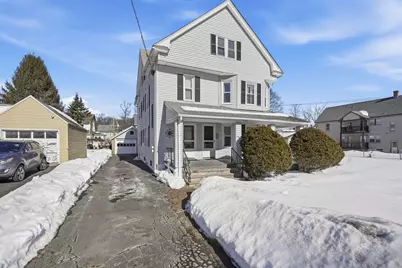 32 Maple St, West Springfield, MA 01089 - Photo 4