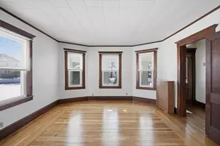 32 Maple St, West Springfield, MA 01089 - Photo 10