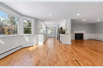 200 Lumbert Mill Rd, Barnstable, MA 02632 - Photo 8