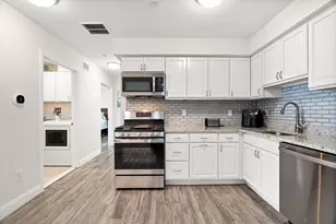 26 Randolph Dr, Tewksbury, MA 01876 - Photo 4