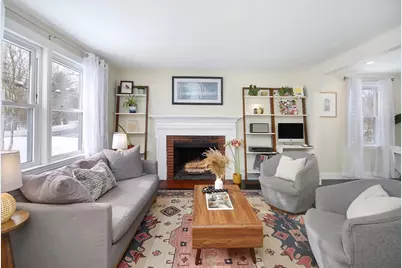 389 Concord Road, Bedford, MA 01730 - Photo 4