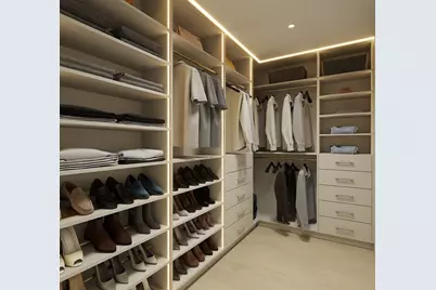 34 Governor Winthrop Rd #1, Somerville, MA 02145 - Photo 22