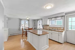 24 Lily St, Lynn, MA 01902 - Photo 2