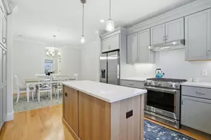 433 Neponset St, Norwood, MA 02062 - Photo 2