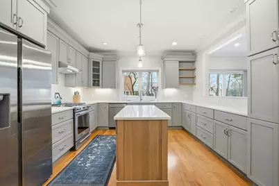 433 Neponset St #A, Norwood, MA 02062 - Photo 2