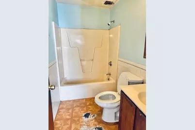 8-12 Nichols St, Gardner, MA 01440 - Photo 20