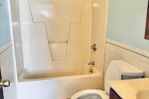 8-12 Nichols St, Gardner, MA 01440 - Photo 20