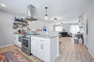 61 Pine St, Attleboro, MA 02703 - Photo 6