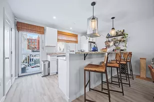 61 Pine St, Attleboro, MA 02703 - Photo 2