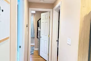 7 Central St, Saugus, MA 01906 - Photo 10