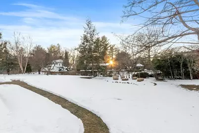 82 Ash St, Concord, MA 01742 - Photo 26