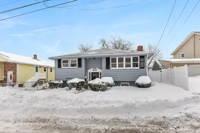 89 Sigourney St, Revere, MA 02151 - Photo 2