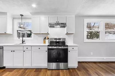 15 Brookbridge Rd, Stoneham, MA 02180 - Photo 12