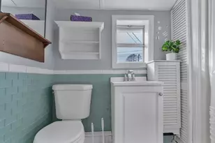 10R Barnes St, Wareham, MA 02571 - Photo 16