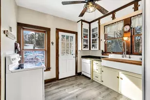 896 Sandwich Rd, Bourne, MA 02561 - Photo 6