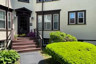 100 5 Main, Andover, MA 01810 - Photo 2