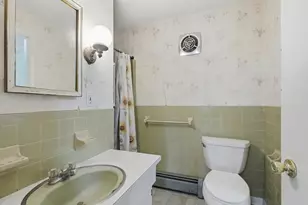 28 Surrey Rd, Salem, MA 01970 - Photo 8