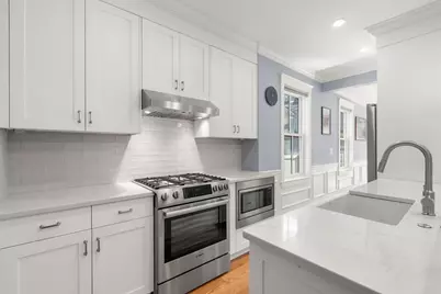 46 Washington Park #46, Newton, MA 02460 - Photo 2