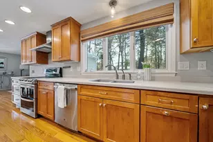 8 Ridgefield Rd, Norfolk, MA 02056 - Photo 6