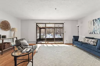 16 Grove Sq #16, Randolph, MA 02368 - Photo 2