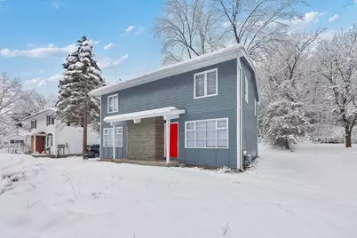 106-108 Breckwood Cir, Springfield, MA 01119 - Photo 2