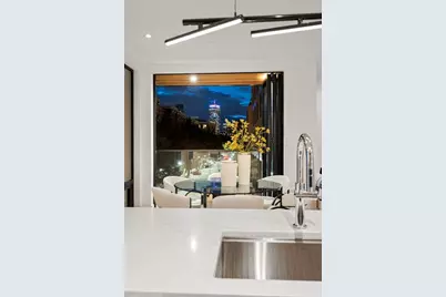 595 Albany Street #302, Boston, MA 02118 - Photo 10