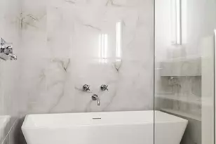 595 Albany St, Boston, MA 02118 - Photo 14