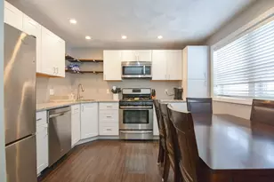 60 Edgelawn, North Andover, MA 01845 - Photo 6