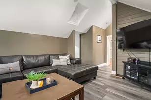 248 Somerset Ave, Taunton, MA 02780 - Photo 12