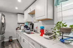 248 Somerset Ave, Taunton, MA 02780 - Photo 18