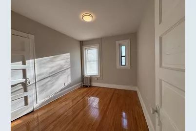 8 Langmaid Ave #2, Somerville, MA 02145 - Photo 6