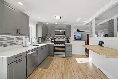 101 Dearborn Street, East Longmeadow, MA 01028 - Photo 8