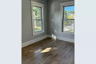 143 Dorcester, Worcester, MA 01604 - Photo 16