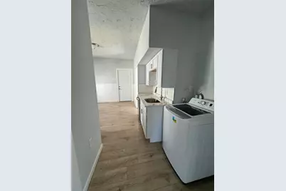 143 Dorcester, Worcester, MA 01604 - Photo 18