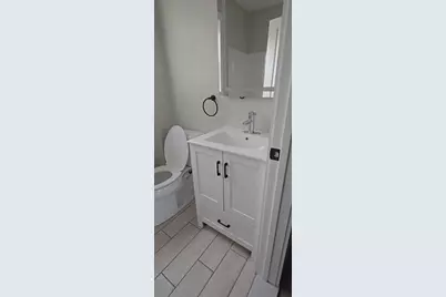 222 Montaup #B, Fall River, MA 02724 - Photo 10