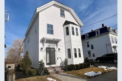 129 Court St, Plymouth, MA 02360 - Photo 1