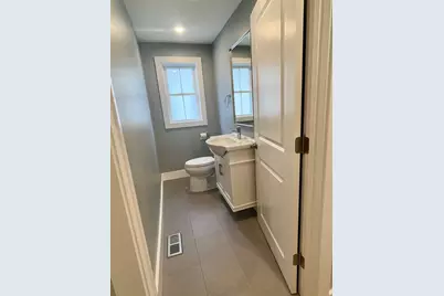 129 Court St, Plymouth, MA 02360 - Photo 26