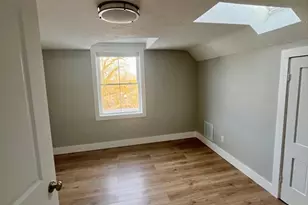 129 Court St, Plymouth, MA 02360 - Photo 34