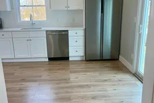 129 Court St, Plymouth, MA 02360 - Photo 28