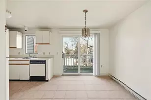 87 Victoria Heights Rd, Boston, MA 02136 - Photo 14