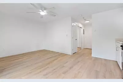 55 Broad Street #3, Lynn, MA 01902 - Photo 4