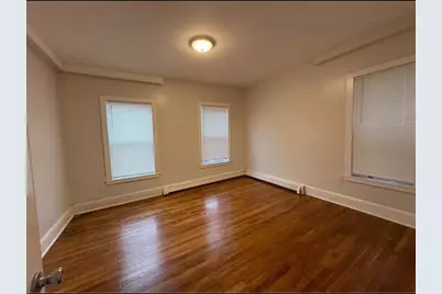 721 Broadway #2, Everett, MA 02149 - Photo 2