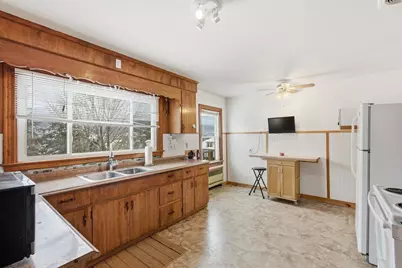 40 Victory Ter, Adams, MA 01220 - Photo 8