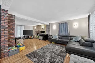 74 Alandale Pkwy, Norwood, MA 02062 - Photo 8