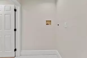 50 Clifford St, Boston, MA 02119 - Photo 24