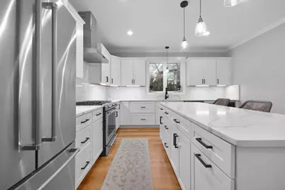 41 Lowell St, Woburn, MA 01801 - Photo 6