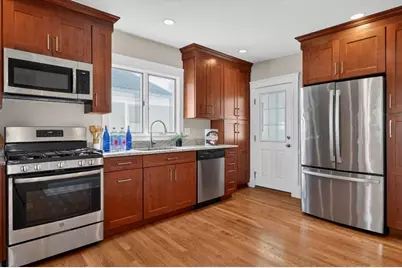 70 Hamlet #70, Arlington, MA 02474 - Photo 12