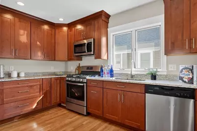 70 Hamlet #70, Arlington, MA 02474 - Photo 10